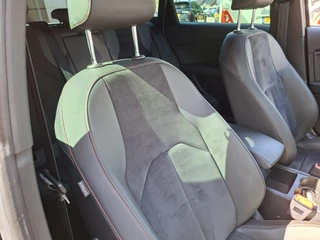 SEAT Leon ST 1.5 TSI FR 150pk Carplay Camera Stoelverw. Business Intense / 28