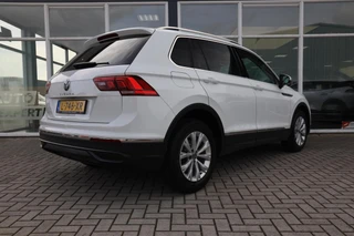 Volkswagen Tiguan 1.5 TSI Life Business|Panorama|ACC|Digital display| / 4