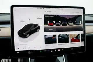 Tesla Model Y Long Range AWD 75kWh Full Self Driving 93% SOH l Warmtepomp l Trekhaak afneembaar / 16