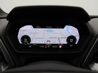 Audi Q4 e-tron 40 Launch edition S Competition 77 kWh 204 Pk | Stoelverwarming | Panorama dak | Adaptive Cruise | Matrix LED | Camera | CarPlay | 21 inch | 93.167 Km !! / 28