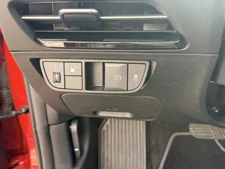 Kia EV6 77.4 kWh  | Afn. Trekhaak | SOH 100% | Half Leder | Adapt. Cruise | Stoel- en stuurverwarming | Apple/Android / 28