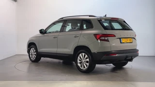 Skoda Karoq 1.5 TSI DSG ACT Business Edition Trekhaak Navigatie App-Connect DAB+ / 7