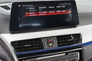 BMW X2 xDrive25e M Sport Panoramadak Head-Up HiFi Keyless Memory / 30