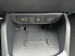 Kia K4 1.0 T-GDi MHEV GT-Line Launch Edition (pano) Dodehoekassistentie | Kruisend verkeersassistentie achter | Uitstapwaarschuwing | Stoel + stuurwielverwarming / 29