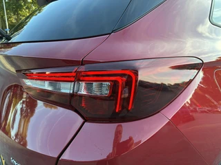 Opel Grandland X 1.6 Turbo Hybrid4 Automaat Ultimate | ECC | Navigatie | Leder | Winterpakket | Stoelventilatie | Camera | Trekhaak | 19" LM-Velgen | Zeer kompleet / 25