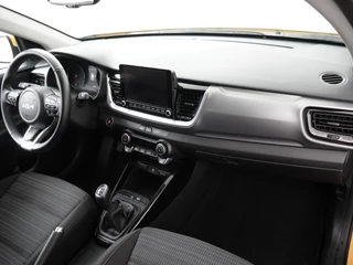 Kia Stonic 1.0 T-GDi MHEV DynamicPlusLine  - Stoel/Stuurverwarming - Lichtmetalen Velgen - Navigatie - LED Koplampen - Cruise Control - Fabrieksgarantie Tot 2031 / 35