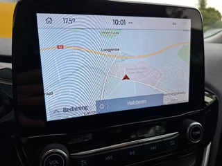 Ford Fiesta 1.0 EcoBoost Titanium * Navigatiesysteem * LM Velgen * Climate Control * / 13