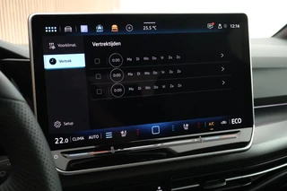 Volkswagen Golf 1.5 272pk eHybrid GTE Trekhaak 360Camera Memory Leder Stoelventilatie HUD Navigatie Panoramadak / 39