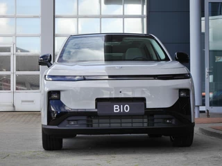 Leapmotor B10 Design Hybrid EV 18.8 kWh | Nu beschikbaar | Wltp 900km gecombineerd | Elektrisch 82km Wltp | Luxe uitvoering | Camera rondom | Stoel en stuurverwarming | Draadloze telefoonoplader | Keyless entry en start / 4