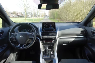 Mitsubishi Eclipse Cross 2.4 PHEV Intense  | BTW | Stoelverwarming | CarPlay | / 19