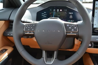 Lexus ES 350e Luxury Line WARMTEPOMP BATT-VOORVERWARMING BEENVERW STOELVENT STUURVERW EL-STOELEN KEYLESS / 38