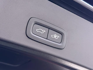 Volvo XC40 Recharge Plus SOH 92%| PILOT ASSIST ACC| ELEKTRISCHE ACHTERKLEP| DODE HOEK SENSOR |WARMTEPOMP| STOEL + STUURVERWARMING| ACHTERUITRIJCAMERA| RIJKLAAPRIJS INCL. 12 MND BOVAG GARANTIE| / 7