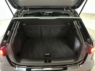 Audi A3 Sportback Sportback 35 TFSI Advanced edition Stoelverwarming Navigatie Climate Control / 11
