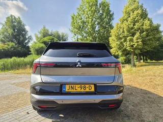 Mitsubishi Eclipse Cross Instyle 87 kWh / 9