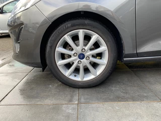 Ford Fiesta 1.1 Trend|2e eig|NAP|Carplay|Airco|Cruise|PDC / 10
