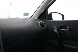Nissan QASHQAI 1.6 360  Automaat, Climate control, Cruise / 23