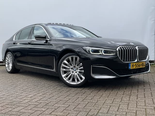 BMW 7 Serie 730d xDrive ACC Pano Softclose 4wielsturing High Executive HUD / 44