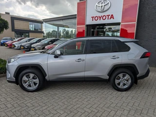Toyota RAV4 2.5 Hybrid AWD Dynamic NWE. 4-SEASONS STOEL- & VOORRUITVERWARMING PDC V+A DIGITAL DISPLAY LED / 2