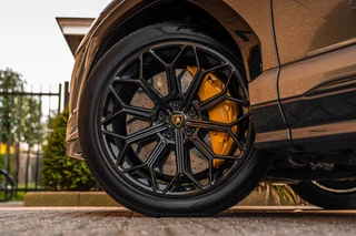 Lamborghini Urus 4.0 V8 650 PK Pano Keramisch B&O Advanced Massage Luchtvering 360 Camera ACC 22'' / 5