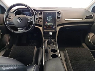 Renault Mégane 1.2 TCe Zen / 7