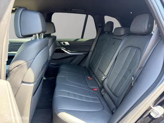 BMW X5 xDrive45e M-sport Shadow line / Laser koplampen / HUD / 17
