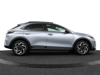 Kia XCeed 1.5 T-GDi GT-Line - Automaat  - Kantel / Schuifdak - Apple Carplay / Android Auto - Navigatie - ACC - Climate Control - Stoel / Stuurwielverwarming / 10