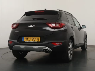 Kia Stonic 1.0 T-GDi MHEV DynamicPlusLine  - Apple Carplay/Android Auto - Cruise Control - Climate Control - Navigatie - Stuur/Stoel Verwarming - Fabrieks garantie tot 04-2032 of 150.000km fabrieksgarantie / 8