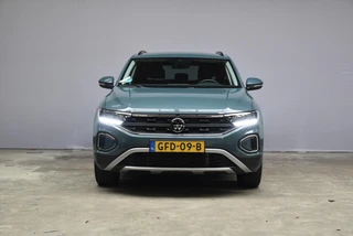 Volkswagen T-Roc 1.5 TSI 150pk 7-DSG Life Business / 2
