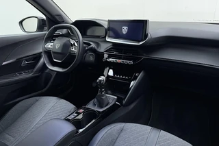 Peugeot 2008 1.2 Turbo 100 Allure | Draadloos Apple Carplay/Android Auto | Parkeersensoren | Privacy Glass | Lichtmetalen velgen | / 15