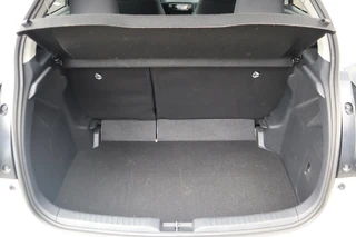 Toyota Yaris HYBRID 115 DYNAMIC COMFORT-PACK LED 16"LMV PRIVACY-GLASS ALL-SEASON BLISS PARK-SENSOREN STUUR/STOELVERW. / 8