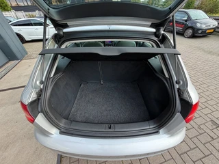 Audi A3 Sportback 1.8 TFSI Attraction Advance / CarPlay / Cruise / Xenon Led / 90.000 km !! / 33