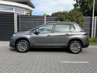 Peugeot 2008 Blue Lion 1.2 PureTech 110PK / 5