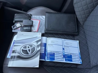 Toyota C-HR 1.2 EXECUTIVE Origineel Nederlands 1e eigenaar ACC Stoelverwarming Navigatie / 5