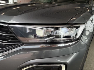 Volkswagen T-Roc 1.5 TSi 150PK DSG Sport Bns R-Line  AFN.TREKHAAK/19INCH/CAMERA/NAVI/VIRTUAL/CARPLAY/PDC / 64