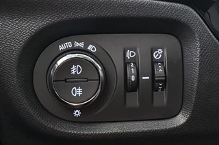 Opel Corsa 1.2 Turbo Hybrid Automaat Stuur-Stoelverwarming Camera Apple CarPlay / 24