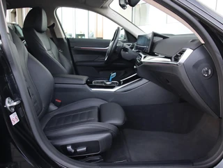 BMW i4 eDrive40 High Executive 84 kWh | SOH 96,8% | Head-up display | / 35