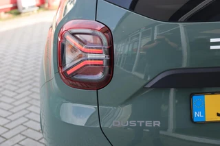 Dacia Duster 1.3 TCe 150 Journey|Camera|Carplay|Trekhaak|Clima|Cruise|Facelift model! / 13