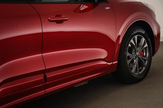 Ford Kuga 2.5 PHEV ST-Line X | WINTER / DRIVER ASSISTANCE- PACK | STUURVERWARMING | DAB | APPLE | CAMERA | TREKHAAK / 30