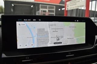 Citroën C4 Hybrid 145 DCS-6 Max  Automaat | Pack techno | Camera V+A | Navigatie | Airco | 8 jaar citroen We Care garantie / 7