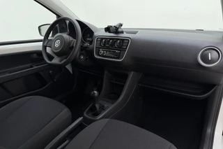 Volkswagen up! 1.0 take up! BlueMotion / 14
