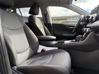 Toyota RAV4 2.5 Hybrid AWD Dynamic TREKHAAK ALL-SEASON STOELVERW PARK-SENSOREN CAMERA APPLE/ANDROID LM-VELGEN DAB+ AD-CRUISE / 15