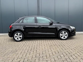 Audi A1 Sportback 1.0 TFSI Pro Line * Stoelverwarming * Led * Lichtmetalen Velgen / 12