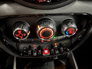 Mini Mini Clubman 1.5 One Business AUTOMAAT-Navigatie, Airconditioning / 21