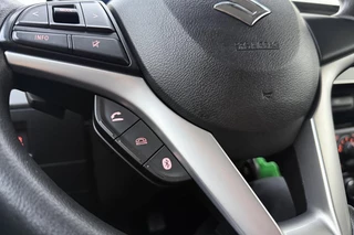 Suzuki Ignis 1.2 Smart Hybrid Select 83pk | Automaat | Airco | Lichtmetalen Velgen | Camera | Stoelverwarming | Apple Carplay Android Auto | 6.000km! / 29