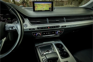 Audi Q7 3.0 TDI e-tron Quattro  Panorama Luchtvering / 11
