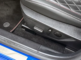 Ford Focus Wagon 1.0 EcoBoost Hybrid ST Line X | Camera | Stoelverwarming | Cruise Control | Leder | / 25