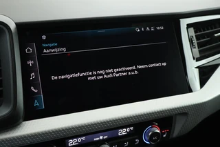 Audi A1 Sportback 30 TFSI 110pk S-Tronic S edition Sonos Keyless Stoelverwarming ACC LED Climate Control Carplay 2x S-Line / 26