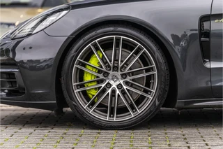 Porsche Panamera Sport Turismo 2.9 4 E-Hybrid  | Sport Chrono | Pano | Bose / 22