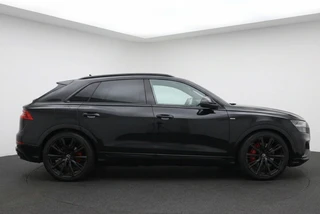 Audi Q8 60 TFSI e-hybrid quattro S Line Competition l AWD Besturing l B&O l HUD l Trekhaak l Alcantara Hemel l VOL OPTIES / 7