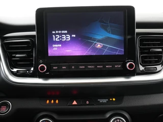 Kia Stonic 1.0 T-GDi MHEV DynamicPlusLine  - Stoel/Stuurverwarming - Lichtmetalen Velgen - Navigatie - LED Koplampen - Cruise Control - Fabrieksgarantie Tot 2031 / 22